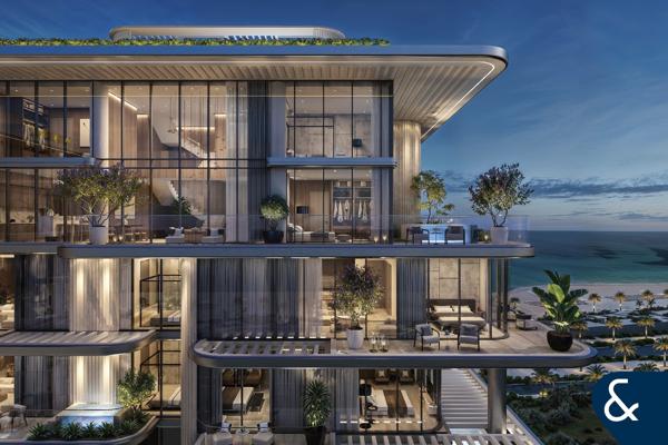 Luxury Living | Exclusive | Beachfront